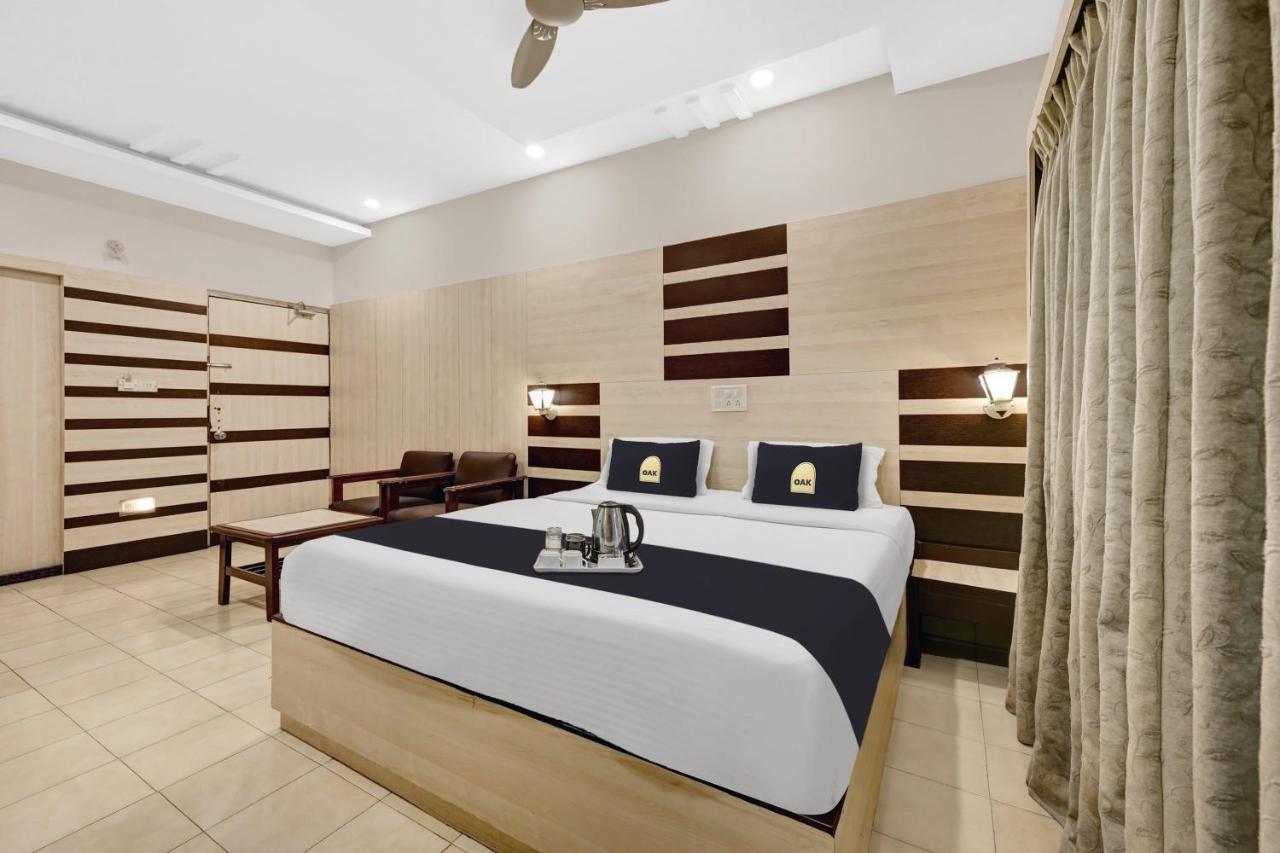 Super Townhouse Oak Hotel Belsons Taj Mahal Secundurabad Exterior foto